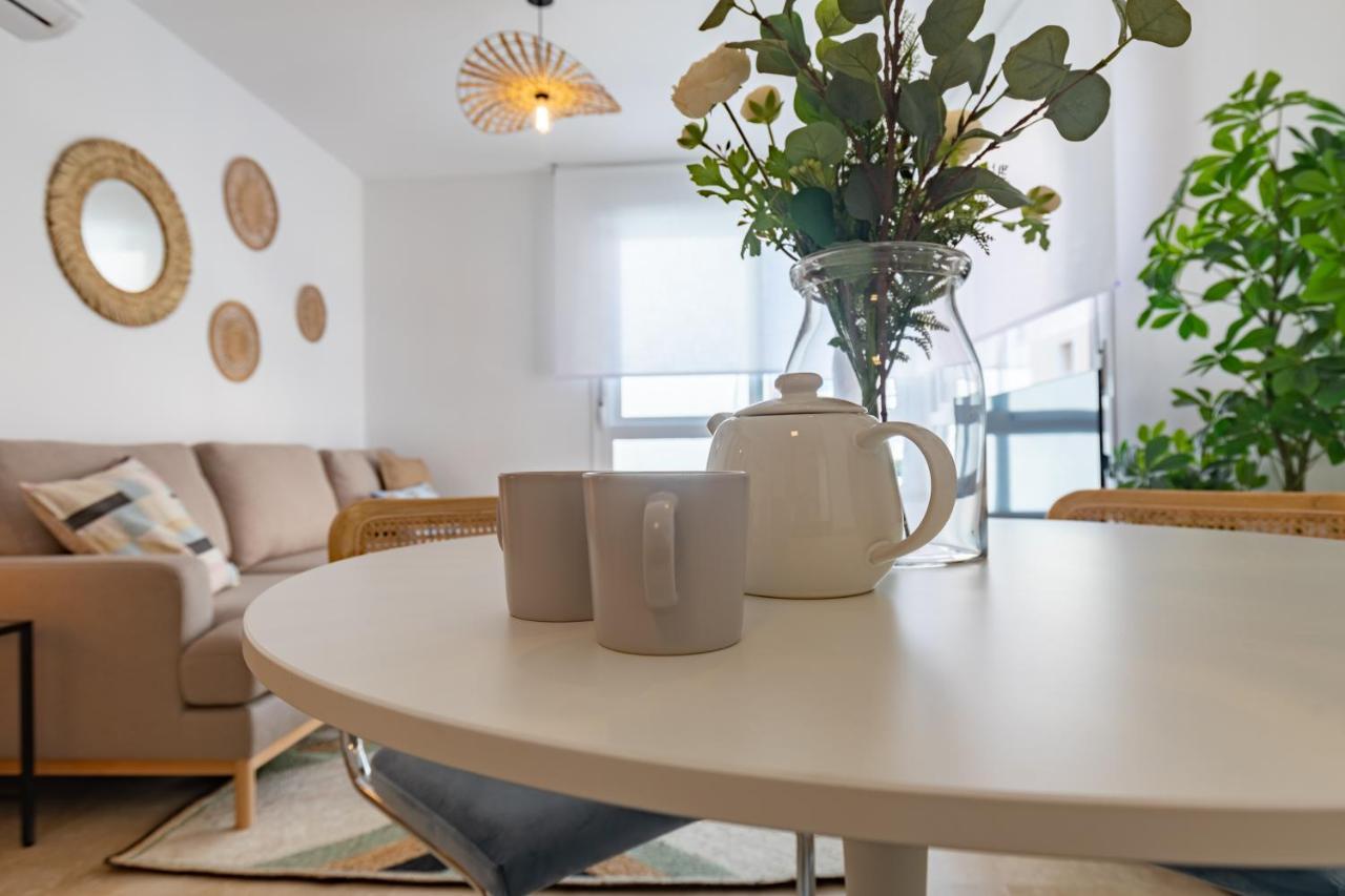 Teatro Suites Malaga City Flat Exteriör bild
