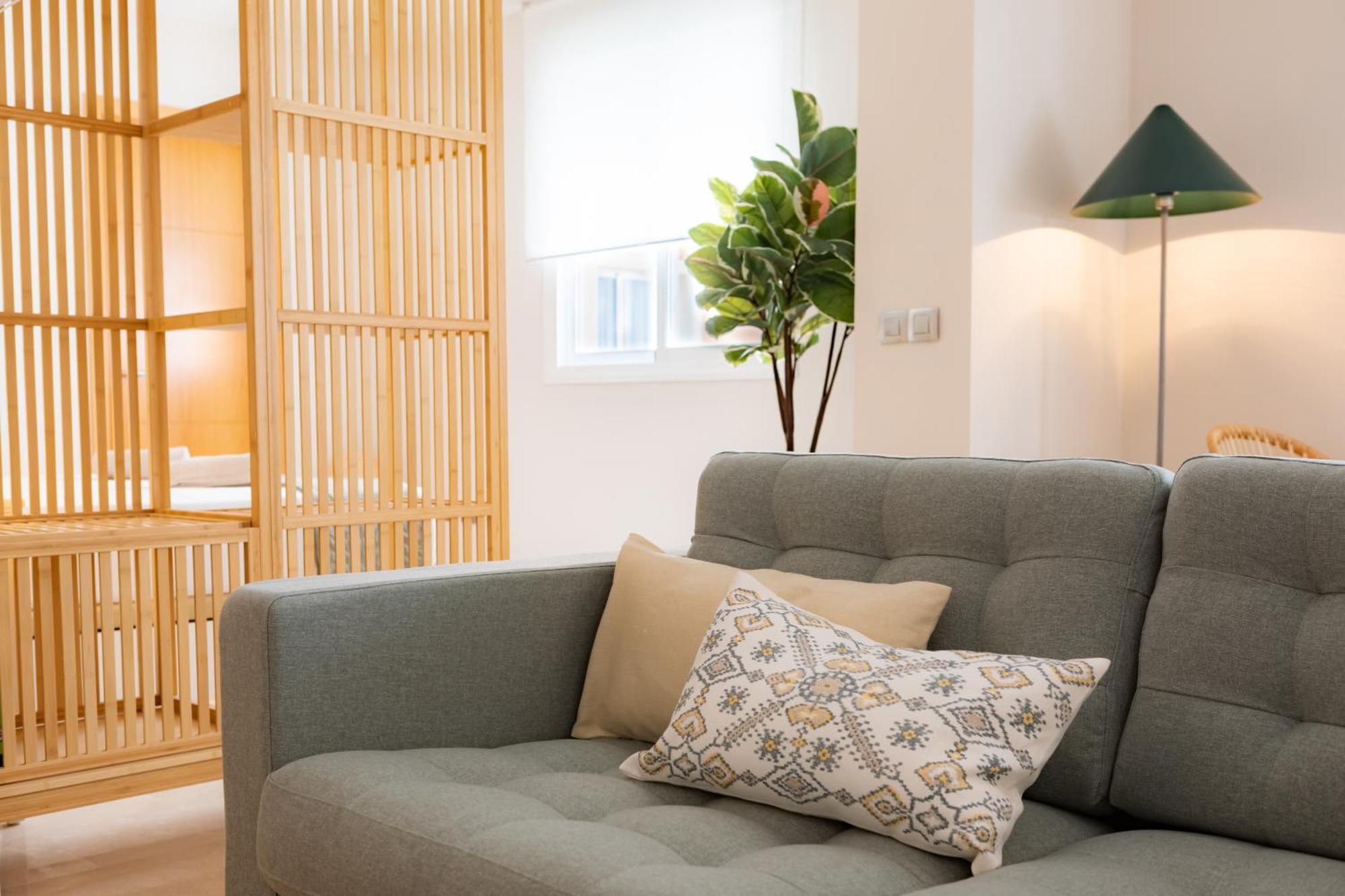 Teatro Suites Malaga City Flat Exteriör bild