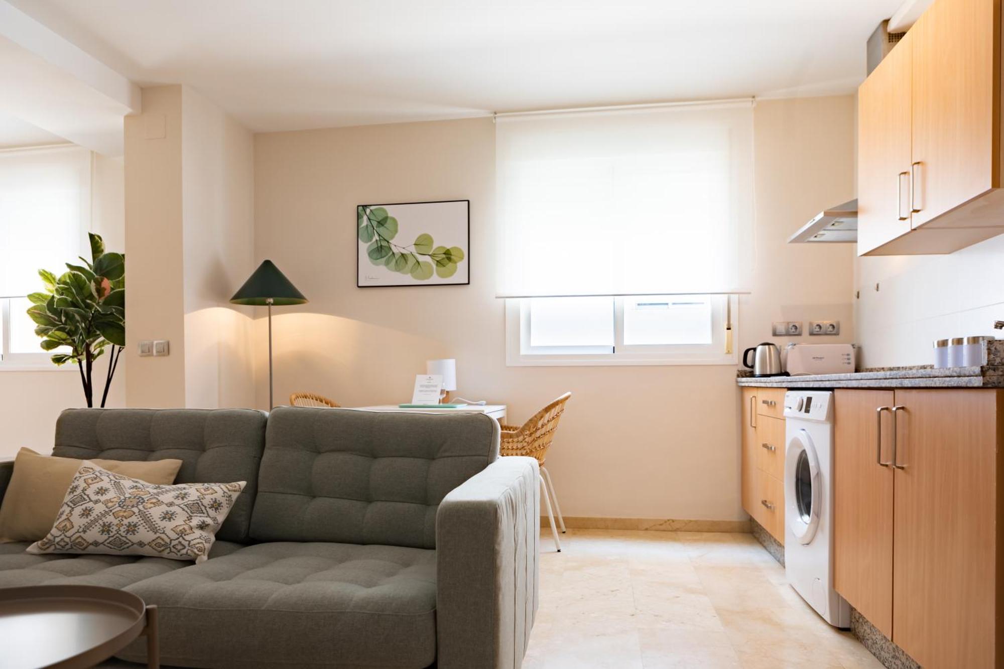 Teatro Suites Malaga City Flat Exteriör bild